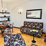 & Travel W Centrum Lodzi - Piotrkowska - Klimatyzacja - Parking - Manufaktura - Off Piotrkowska - Ec1 - Atlas Arena - Orientarium - Monopolis 아파트호텔 3*