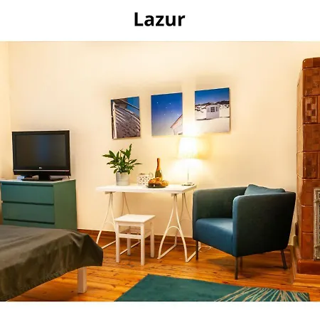 Aparthotel & Travel 3*