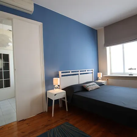 Home & Travel Apartamenty W Centrum Lodzi - Piotrkowska - Klimatyzacja - Parking - Manufaktura - Off Piotrkowska - Ec1 - Atlas Arena - Orientarium - Monopolis Apart Otel Łódź