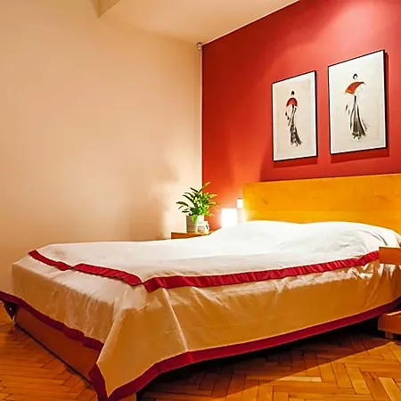 & Travel W Centrum Lodzi - Piotrkowska - Klimatyzacja - Manufaktura - Off Piotrkowska - Ec1 - Atlas Arena - Orientarium - Monopolis 3*