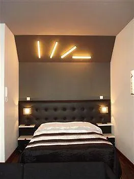 Aparthotel & Travel