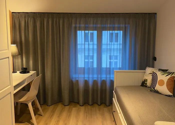 & Travel W Centrum Lodzi - Piotrkowska - Klimatyzacja - Parking - Manufaktura - Off Piotrkowska - Ec1 - Atlas Arena - Orientarium - Monopolis Apart-hotel