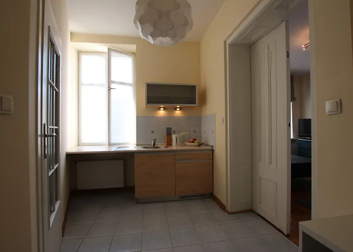 & Travel W Centrum Lodzi - Piotrkowska - Klimatyzacja - Parking - Manufaktura - Off Piotrkowska - Ec1 - Atlas Arena - Orientarium - Monopolis Apart-hotel