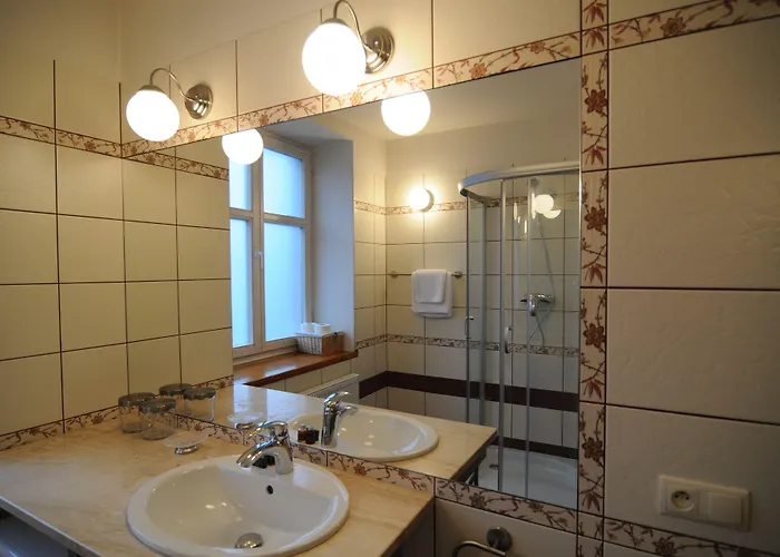 & Travel W Centrum Lodzi - Piotrkowska - Klimatyzacja - Parking - Manufaktura - Off Piotrkowska - Ec1 - Atlas Arena - Orientarium - Monopolis Apart-hotel Łódź