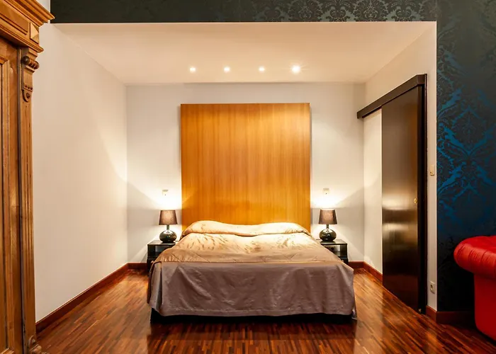 & Travel W Centrum Lodzi - Piotrkowska - Klimatyzacja - Parking - Manufaktura - Off Piotrkowska - Ec1 - Atlas Arena - Orientarium - Monopolis Apart-hotel