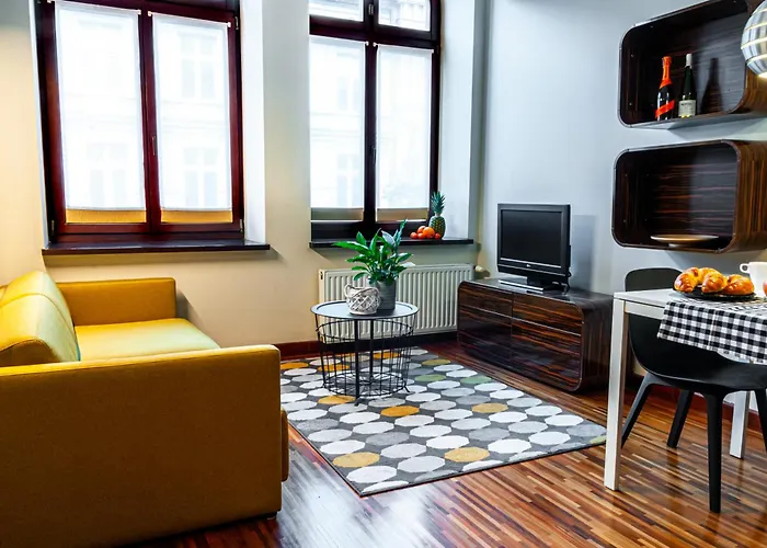 & Travel W Centrum Lodzi - Piotrkowska - Klimatyzacja - Parking - Manufaktura - Off Piotrkowska - Ec1 - Atlas Arena - Orientarium - Monopolis Apart-hotel